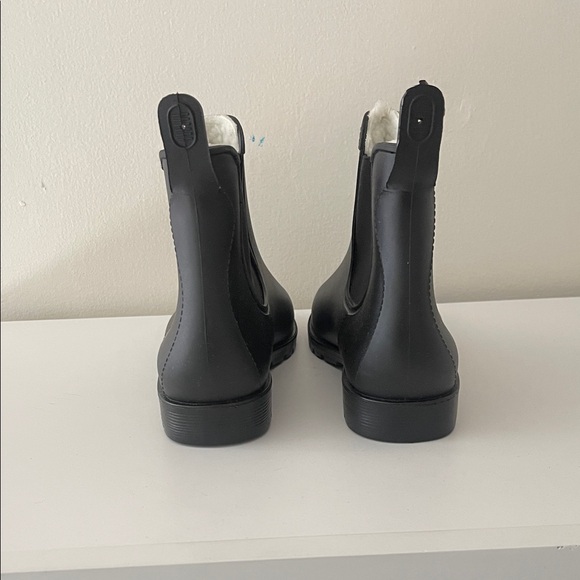 St. John's Bay Black Winter & Rain Boots - Picture 3 of 5